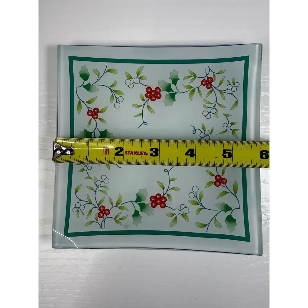 Vintage Pfaltzgraff Winterberry 3-Piece Nesting Glass Tray Set Holly Berry